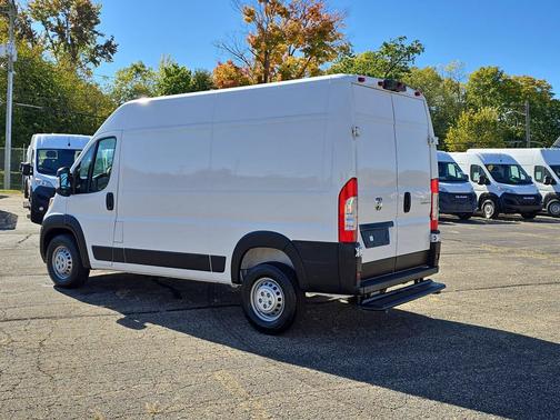 2025 RAM ProMaster 1500 Base