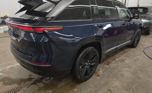 2024 Jeep Wagoneer S Launch Edition