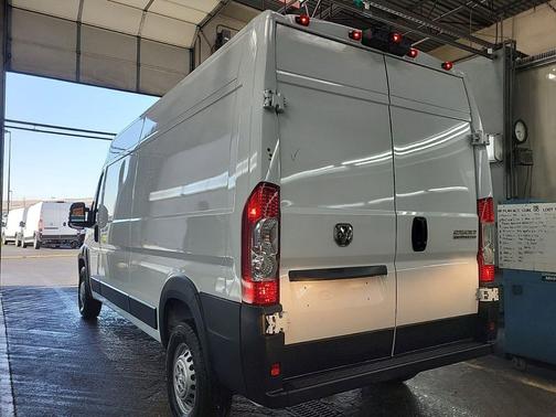 2025 RAM ProMaster 2500 Tradesman