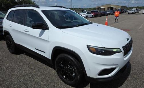 2023 Jeep Cherokee Altitude