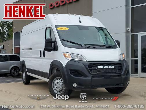 Bright White Clearcoat 2025 RAM ProMaster 2500 Tradesman