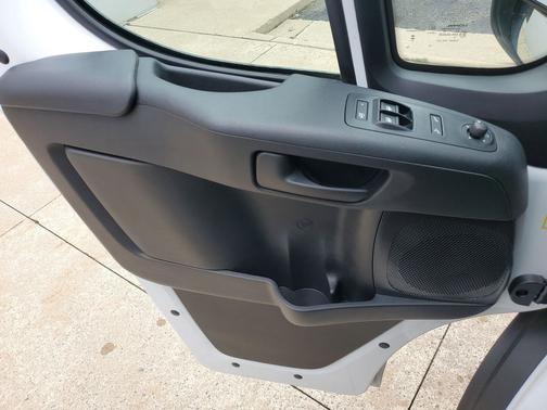 Bright White Clearcoat 2025 RAM ProMaster 2500 Tradesman