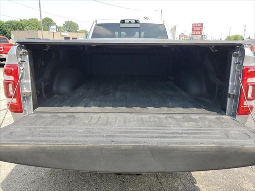 2024 RAM 2500 Big Horn Crew Cab 4x4 8' Box