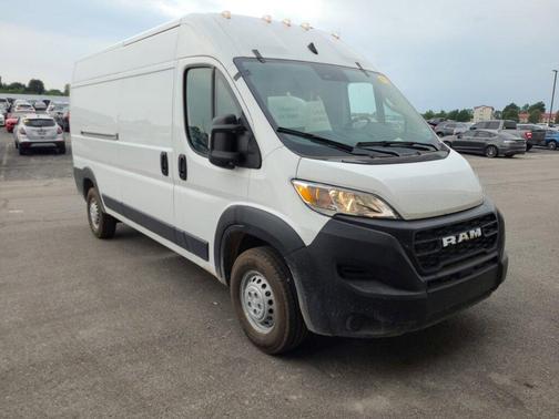 2025 RAM ProMaster 2500 Tradesman