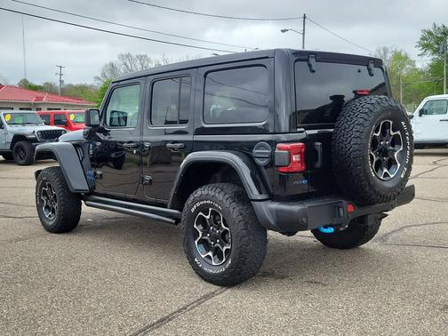 Black Clearcoat 2021 Jeep Wrangler Unlimited 4xe Rubicon