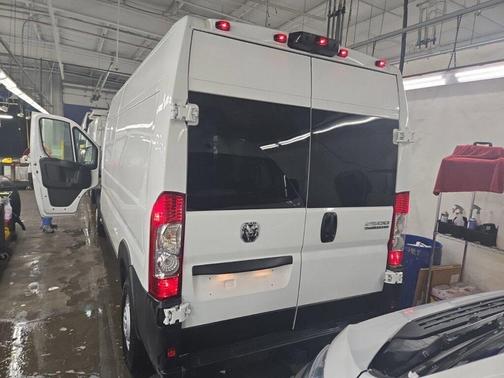 2025 RAM ProMaster 2500 Tradesman