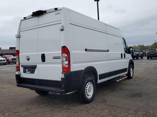 Bright White Clearcoat 2025 RAM ProMaster 2500 Tradesman