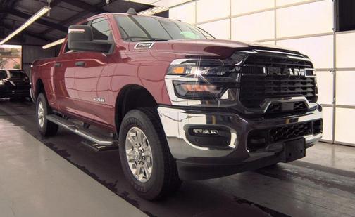 Molten Red Pearlcoat 2026 RAM 2500 Big Horn Crew Cab 4x4 6'4' Box