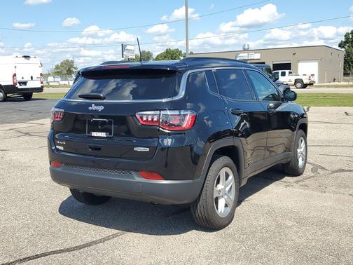 2023 Jeep Compass Latitude