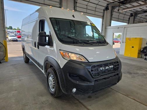 2025 RAM ProMaster 2500 Tradesman