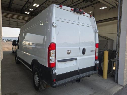 2025 RAM ProMaster 2500 Tradesman