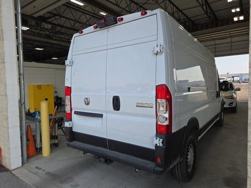 2025 RAM ProMaster 2500 Tradesman