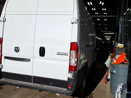 Bright White Clearcoat 2025 RAM ProMaster 3500 High Roof