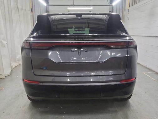 2024 Jeep Wagoneer S Launch Edition