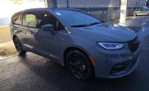 2022 Chrysler Pacifica Hybrid Limited