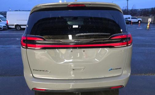 2022 Chrysler Pacifica Hybrid Limited