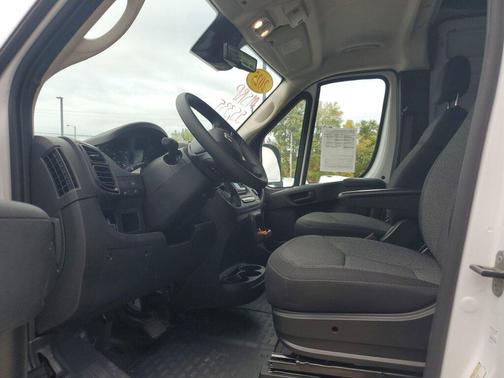 2025 RAM ProMaster 2500 Tradesman