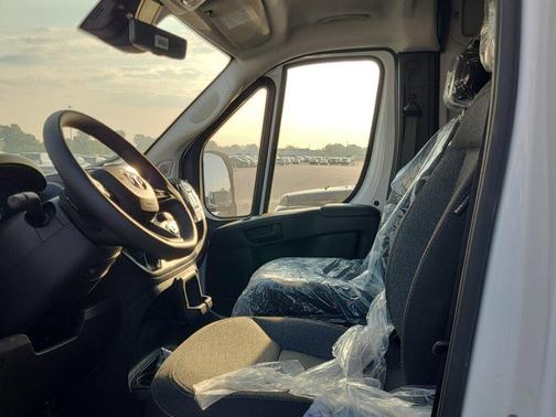 2025 RAM ProMaster 2500 Tradesman