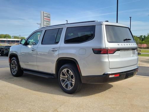 Silver Zynith 2024 Jeep Wagoneer Series I 4x4