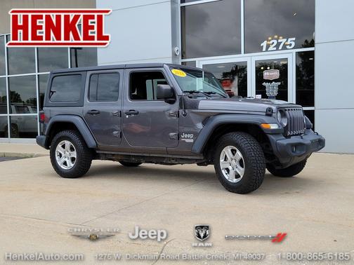 Granite Crystal Metallic Clearcoat 2018 Jeep Wrangler Unlimited Sport