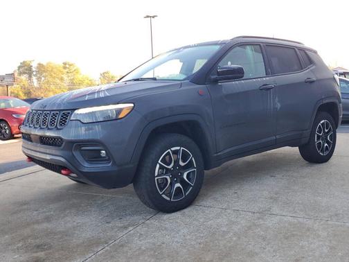 2024 Jeep Compass Trailhawk