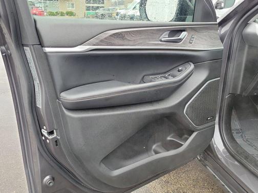 2022 Jeep Grand Cherokee 4xe Base