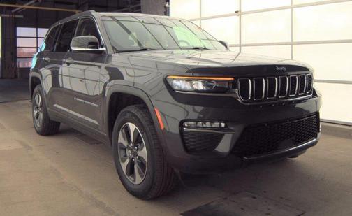 2022 Jeep Grand Cherokee 4xe Base