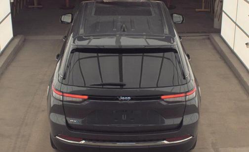 2022 Jeep Grand Cherokee 4xe Base