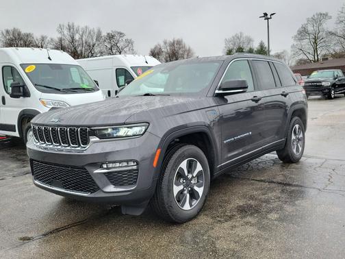 2022 Jeep Grand Cherokee 4xe Base