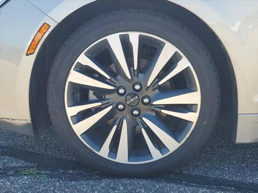 2017 Lincoln MKZ Hybrid Reserve