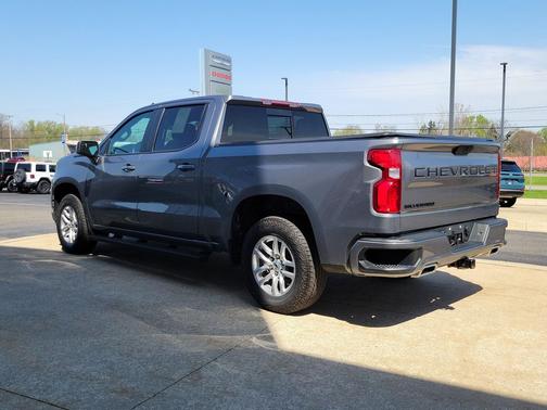Satin Steel Metallic 2021 Chevrolet Silverado 1500 RST