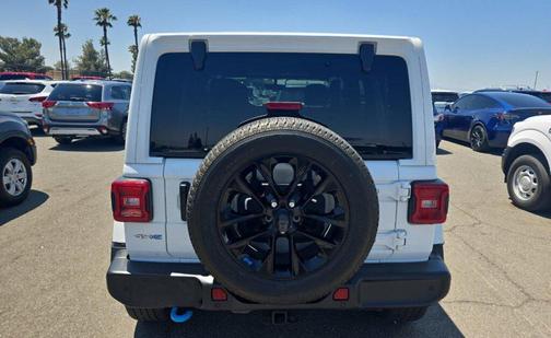 2022 Jeep Wrangler Unlimited 4xe Sahara
