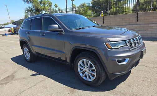 2021 Jeep Grand Cherokee Laredo