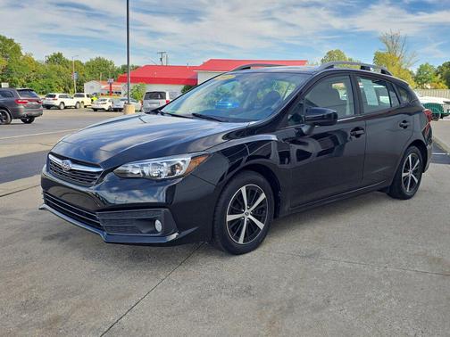 2022 Subaru Impreza 2.0i Premium