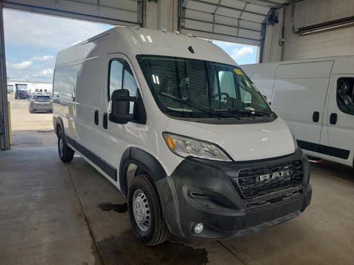 2025 RAM ProMaster 2500 Tradesman