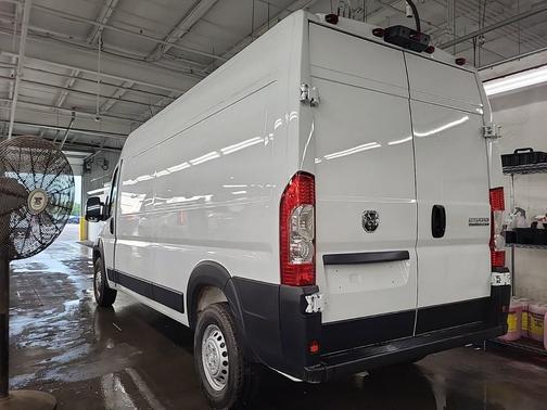 2025 RAM ProMaster 2500 Tradesman