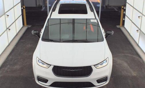 2024 Chrysler Pacifica Hybrid Premium S Appearance Pkg