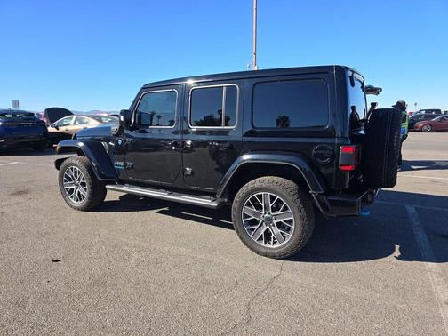 Black Clearcoat 2024 Jeep Wrangler 4xe High Altitude