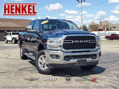 2024 RAM 2500 Big Horn Crew Cab 4x4 6'4' Box