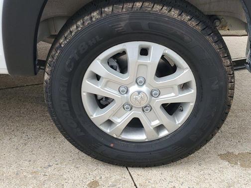 2025 RAM ProMaster 2500 Base