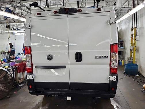 2025 RAM ProMaster 2500 Base