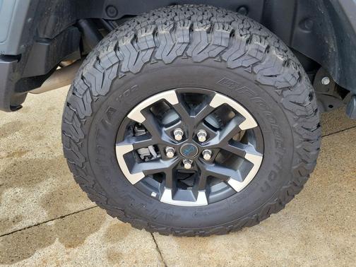 Anvil Clearcoat 2025 Jeep Wrangler 4xe Rubicon