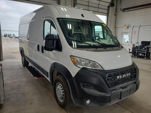 2025 RAM ProMaster 2500 Tradesman