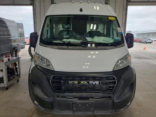 2025 RAM ProMaster 2500 Tradesman
