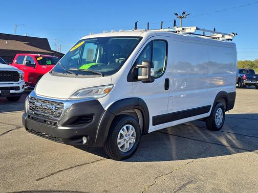 2025 RAM ProMaster 2500 Base