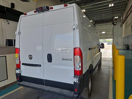 2025 RAM ProMaster 2500 Tradesman