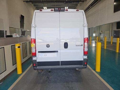 2025 RAM ProMaster 2500 Tradesman