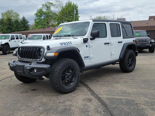 Bright White Clearcoat 2025 Jeep Wrangler 4xe Willys
