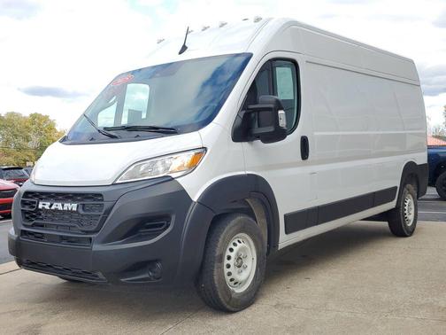 2025 RAM ProMaster 2500 Tradesman