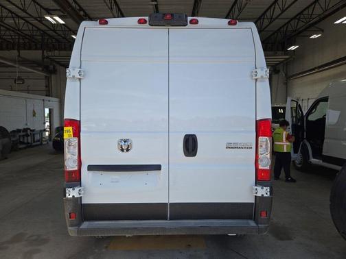 2025 RAM ProMaster 2500 Tradesman